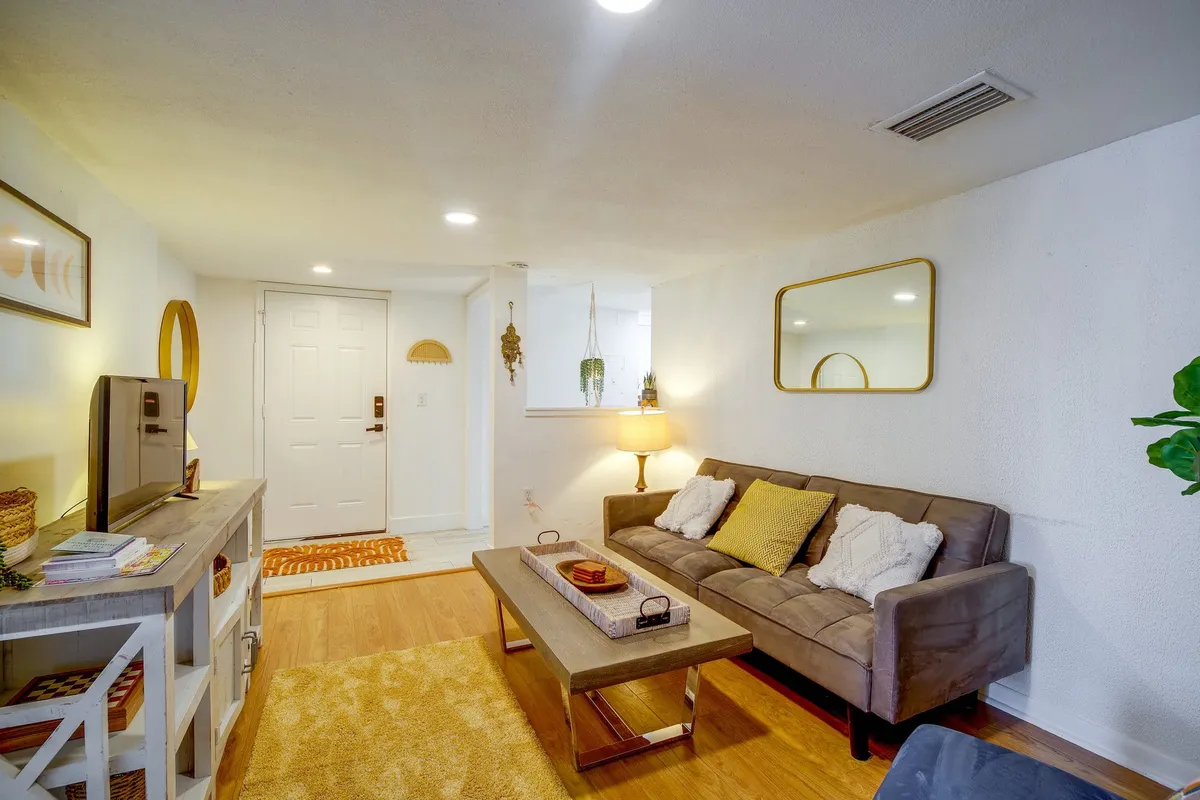Villa Bambino, Living Room 2.CKGkR2AC